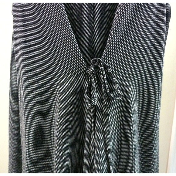 SIGNATURE By Robbie Bee Sleeveless Black polka dot sheath lined Dress Size 14 - Picture 4 of 9